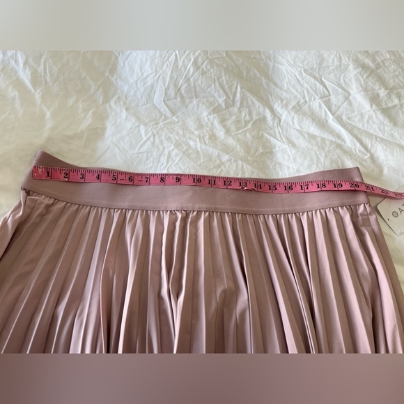 Athleta | Women's Plus Size 2X Swing Forward Pull Pleated Pull On Skirt NWT - Picture 6 of 8